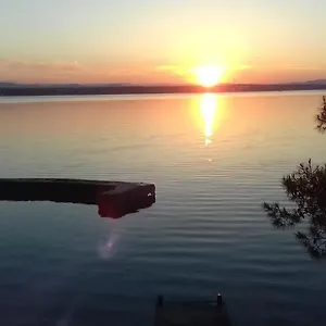 Apartmán Ori, Tkon