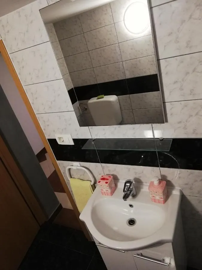 Apartman Cvita Tkon